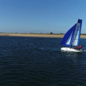 L by ERPLAST - Catamaran de 16 Pieds en polyéthylène