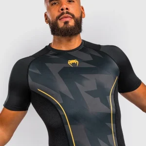 Rashguard à Manches courtes Venum Razor - Noir/Doré